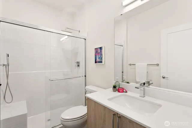 $3,450 | 117 Wells Avenue South, Unit D, Renton, WA 98057