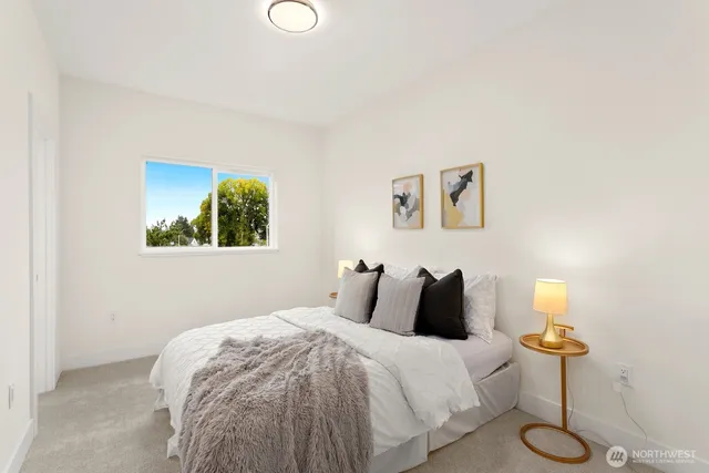 $3,450 | 117 Wells Avenue South, Unit D, Renton, WA 98057