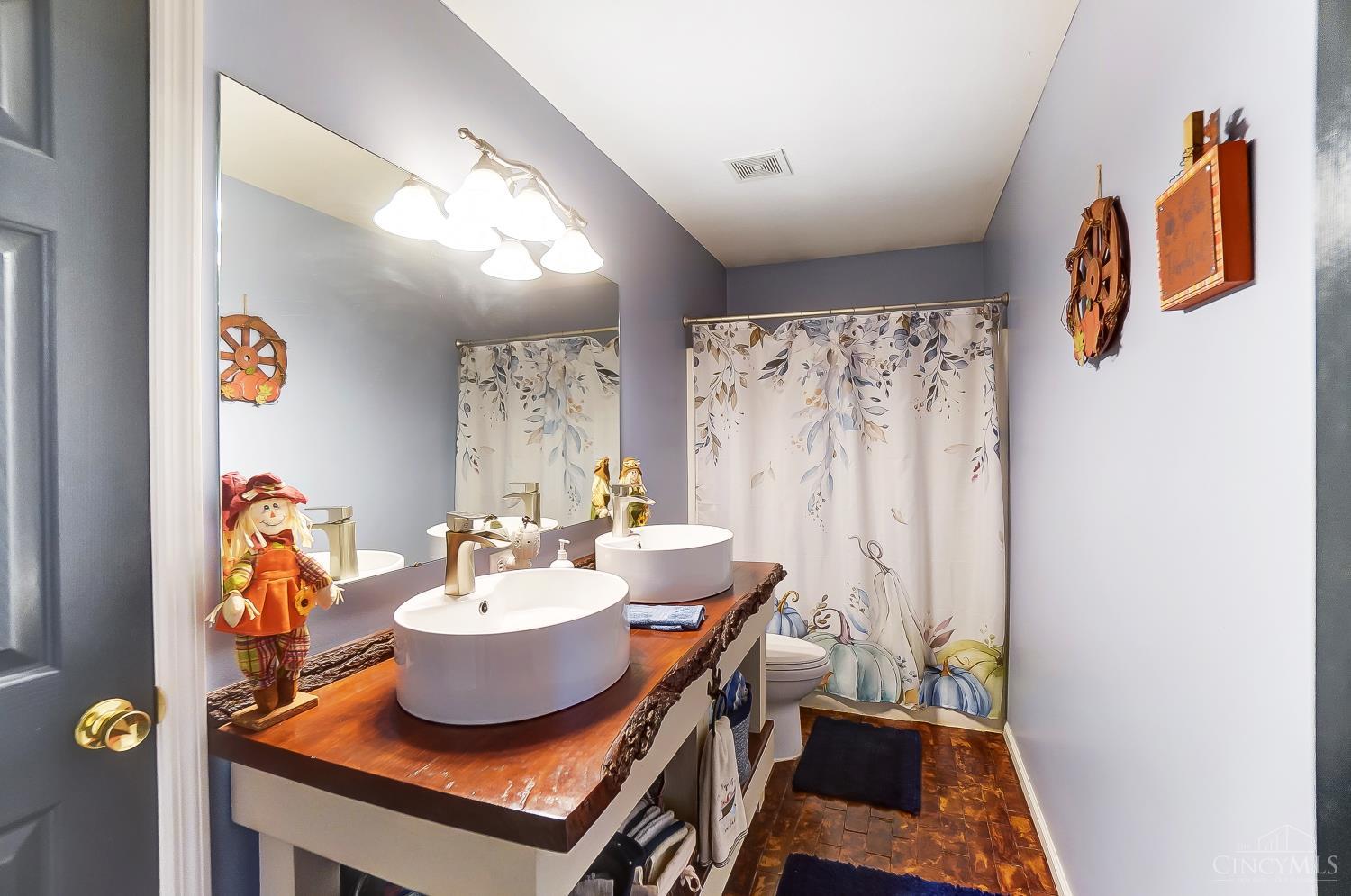 4125 Nicholson Road Clarksville, OH 45113 - Photo 16 of 27
