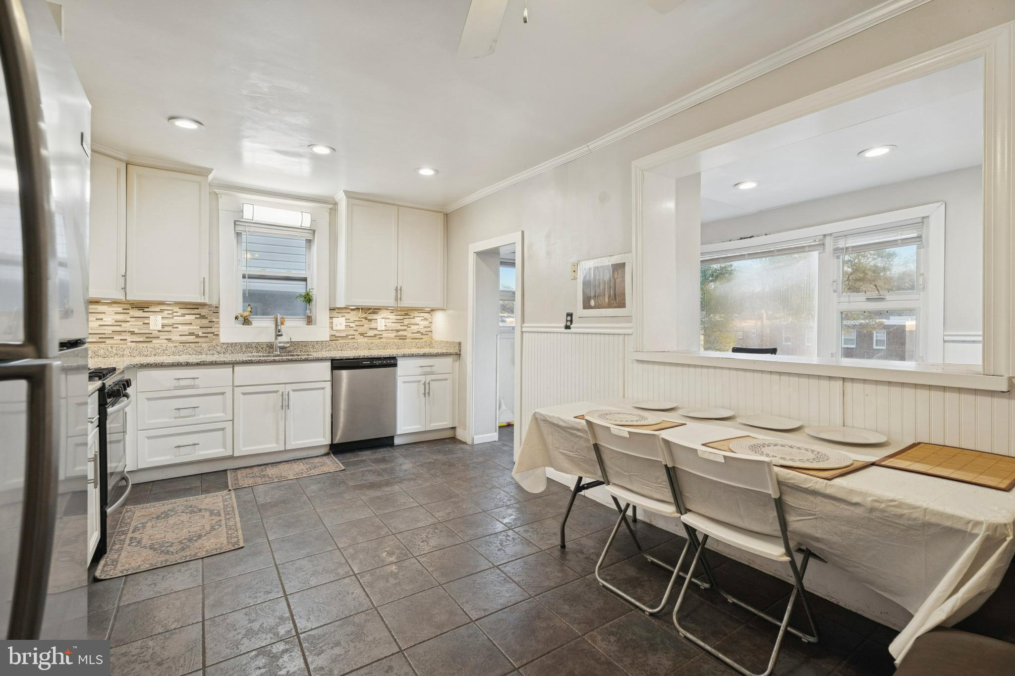 4928 State Road Drexel Hill, PA 19026 - Photo 7 of 25