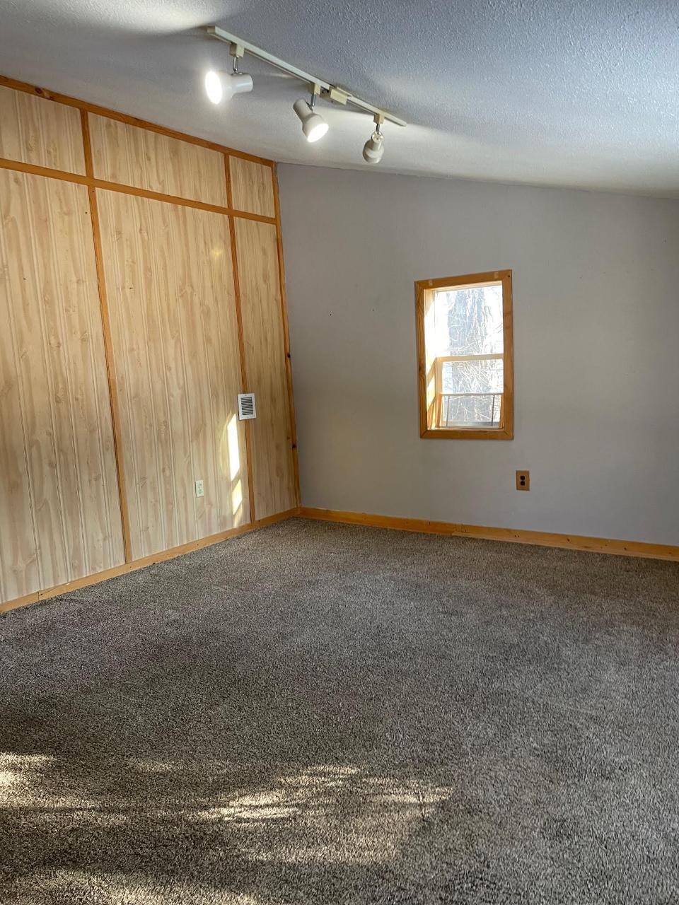 707 West Phillip Street Rhinelander, WI 54501 - Photo 11 of 27 Gallery Image 11