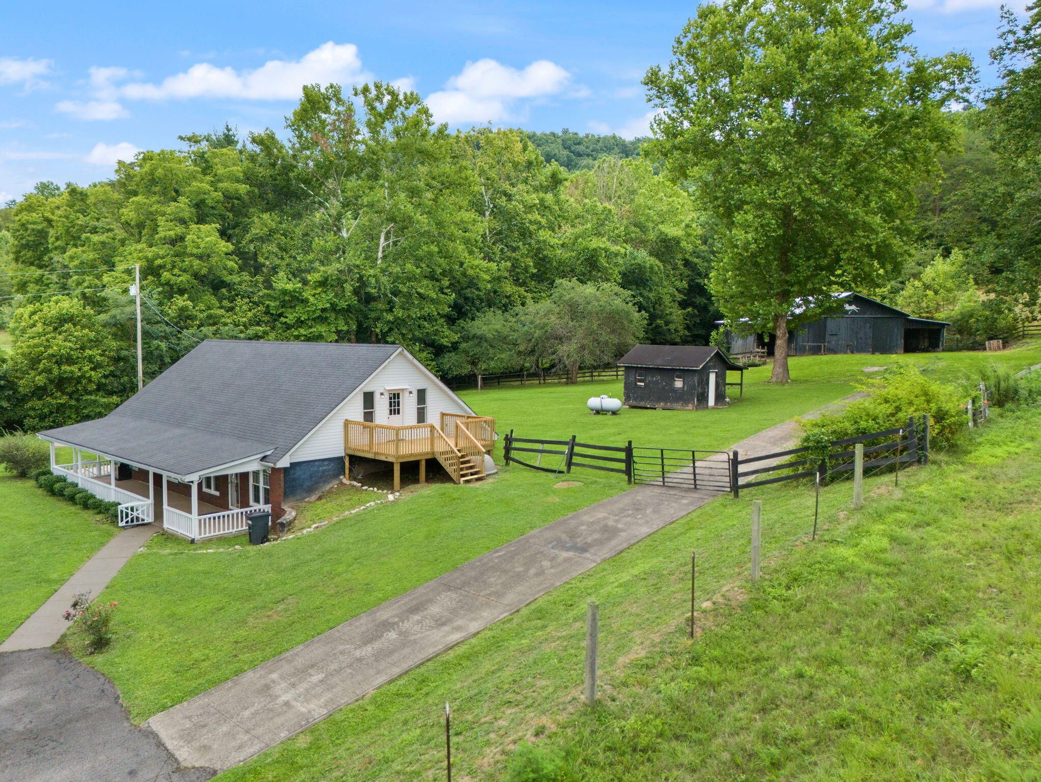 360 Sweetlick Road Ravenna, KY 40472 - Photo 3 of 77 50-web-or-mls-DJI_20240731143444_0045_D