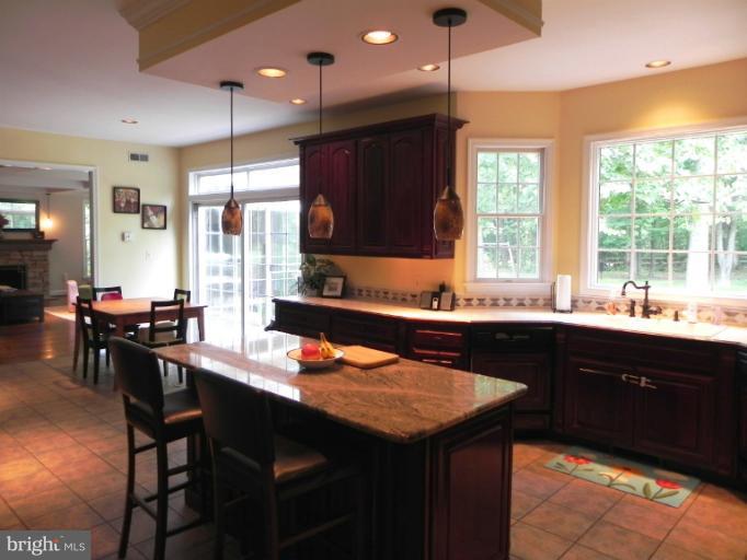 13809 Hess Mill Road Phoenix, MD 21131 - Photo 3 of 29 Kitchen