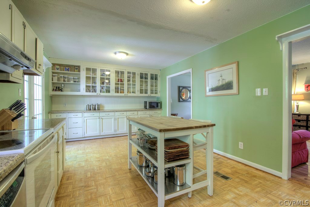 12426 Locustgrove Road Henrico, VA 23238 - Photo 10 of 26 Gallery Image 10