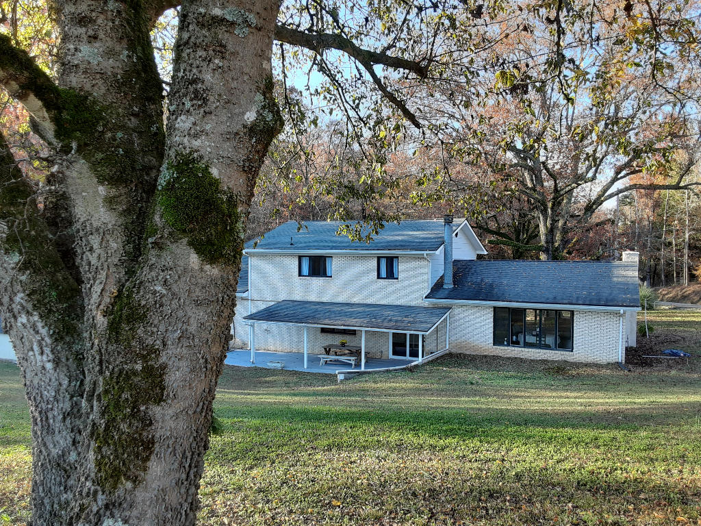 2576 White Flats Road Dayton, TN 37321 - Photo 6 of 37 05