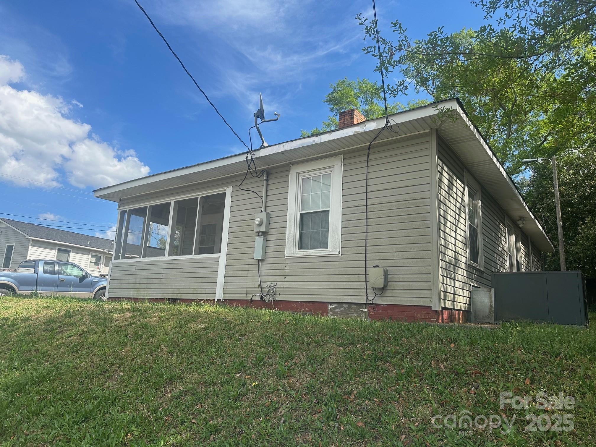 211 State Rd S-29-329 Kershaw, SC 29067 - Photo 2 of 27 Gallery Image 2