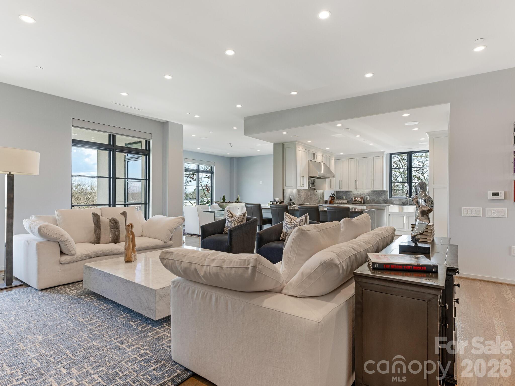 1333 Queens Road, Unit D4 Charlotte, NC 28207 - Photo 4 of 25 Gallery Image 4