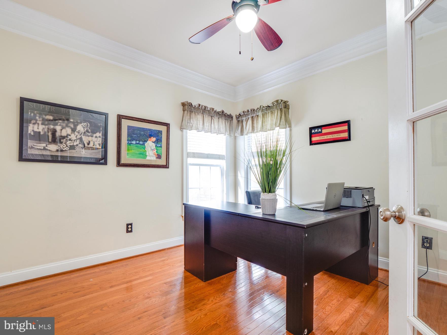 20719 Evergreen Mills Road Leesburg, VA 20175 - Photo 17 of 43 Gallery Image 17