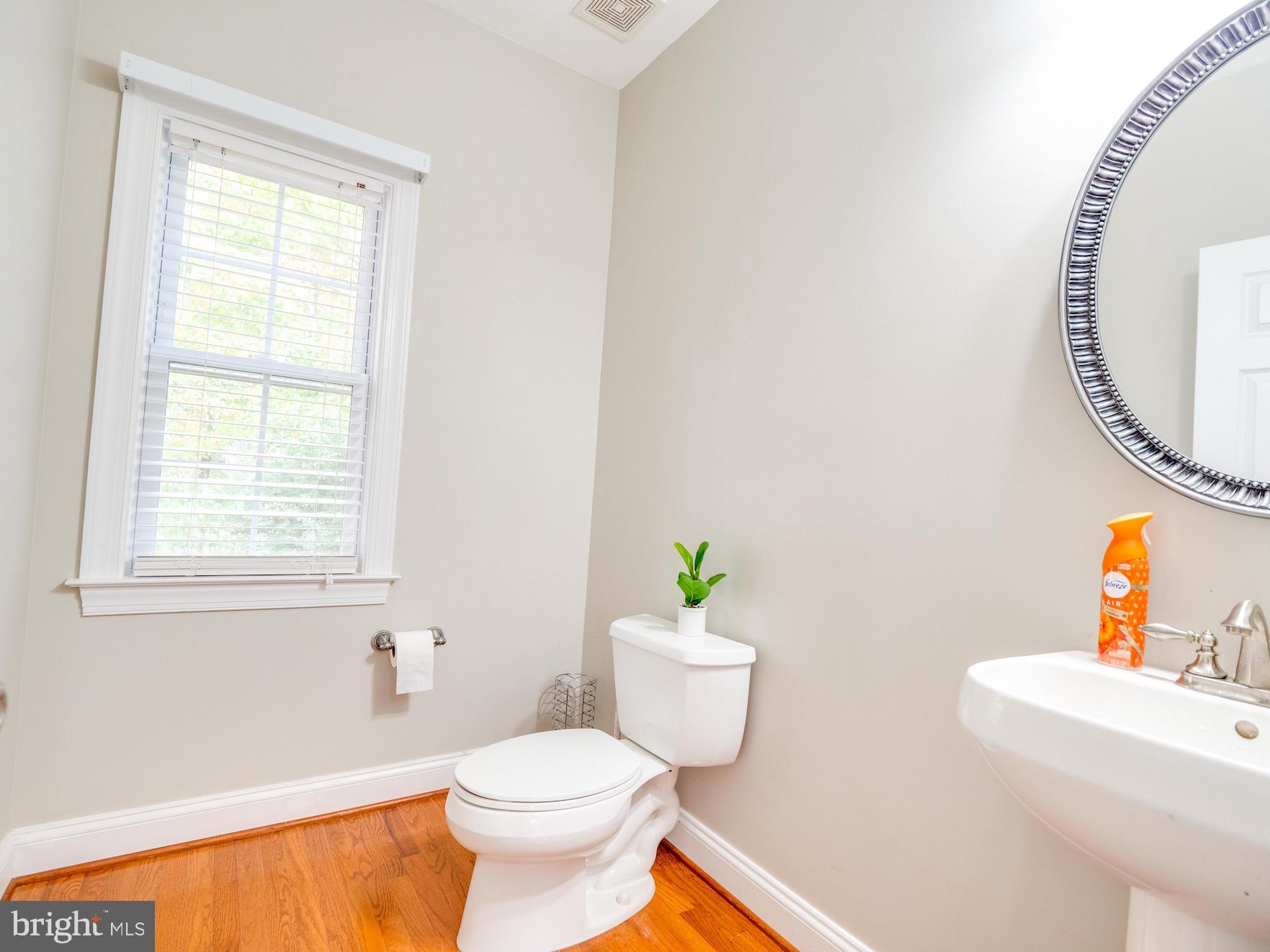 20719 Evergreen Mills Road Leesburg, VA 20175 - Photo 19 of 43 Gallery Image 19