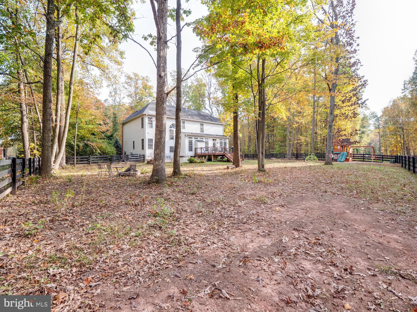 20719 Evergreen Mills Road Leesburg, VA 20175 - Photo 36 of 43 Gallery Image 36