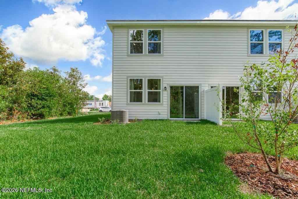 10747 Waterfield Road Jacksonville, FL 32210 - Photo 23 of 24 Crescent backyard - bishop