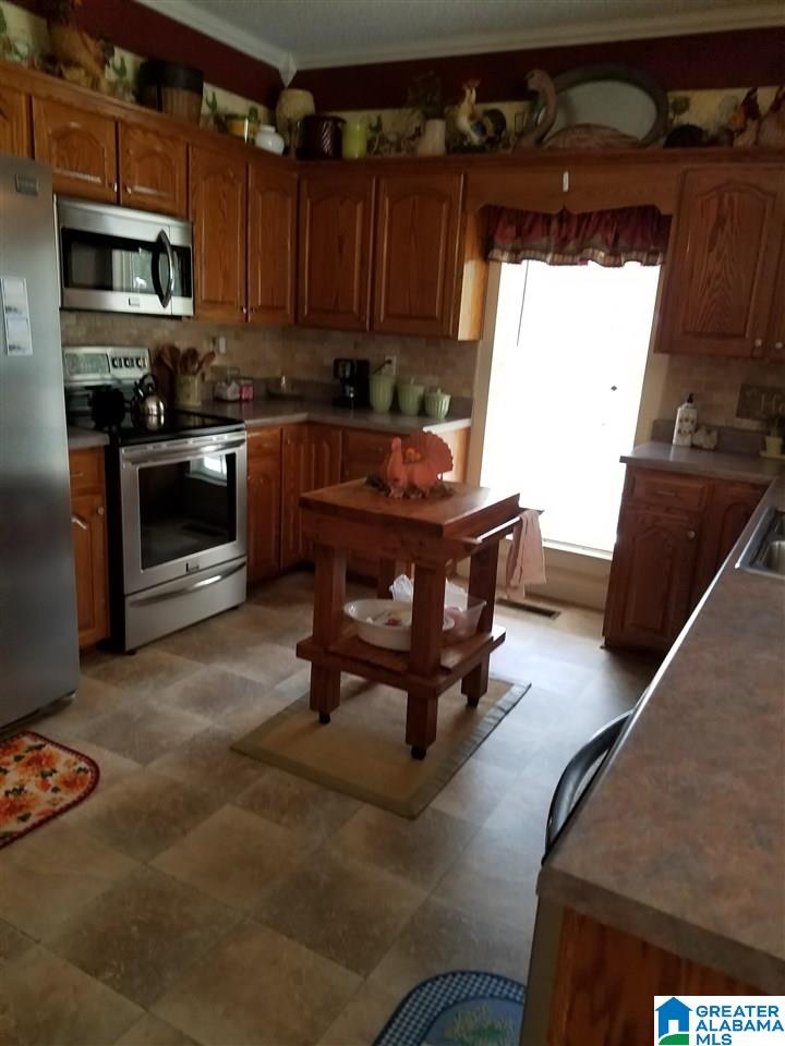 1479 Moore Road Altoona, AL 35952 - Photo 6 of 41