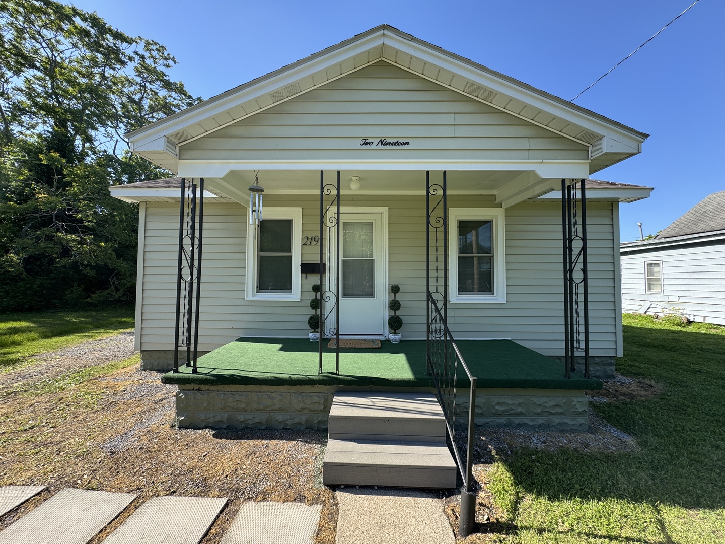219 West 7th Street Flora, IL 62839 - Photo 26 of 30
