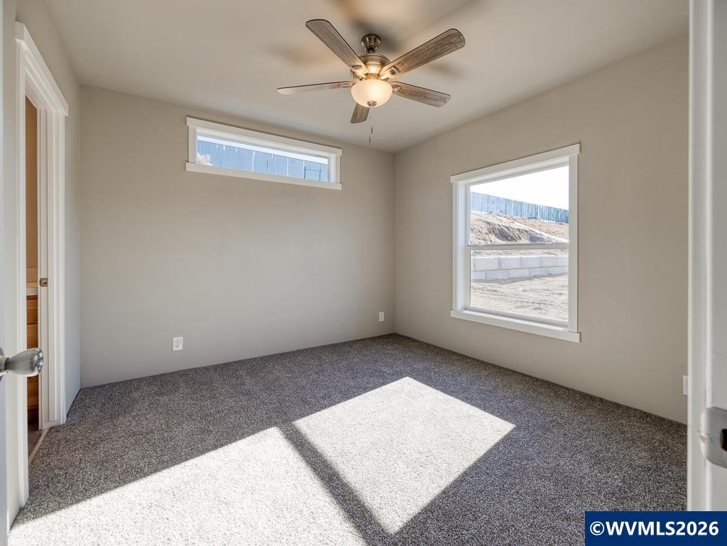 5636 Edith Way Klamath Falls, OR 97603 - Photo 20 of 23