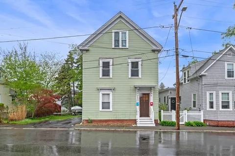 $3,950 | 11 Glendale Street, Unit 2, Salem, MA 01970