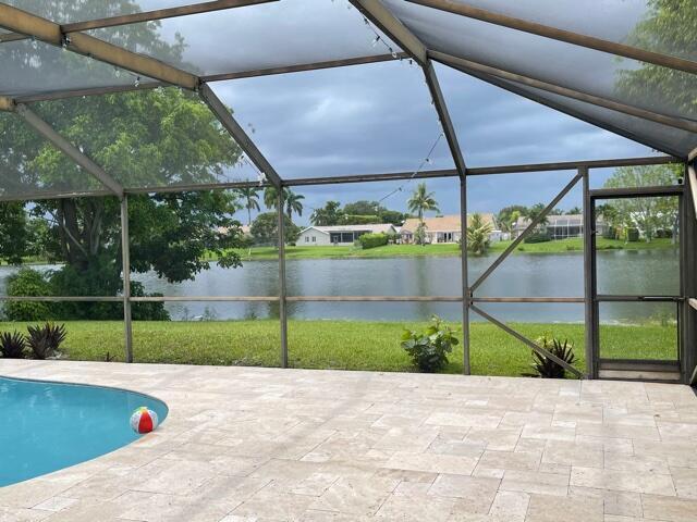 9661 Nevada Place Boca Raton, FL 33434 - Photo 1 of 9 Rear View View