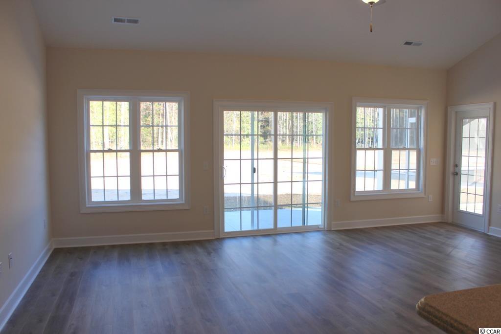 6371 Inman Circle Conway, SC 29526 - Photo 11 of 30 Gallery Image 11