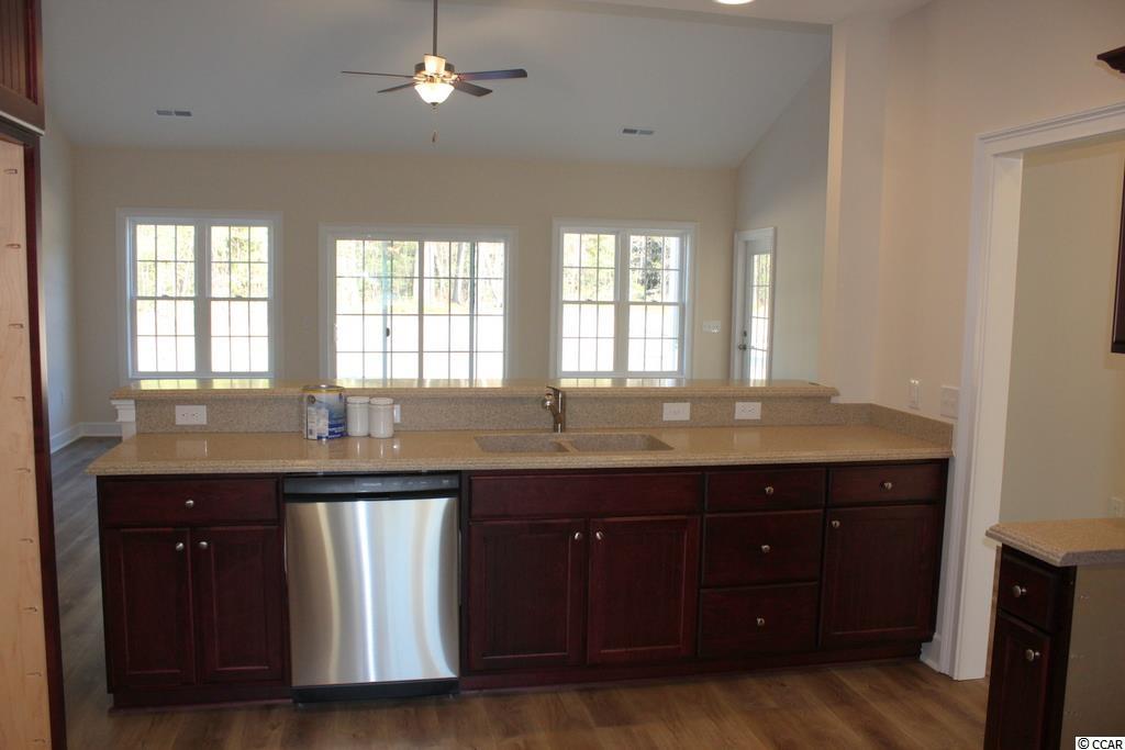 6371 Inman Circle Conway, SC 29526 - Photo 6 of 30 Gallery Image 6