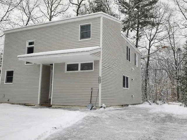 $429,000 | 26 A Wood's End Drive, Essex Junction, VT 05452