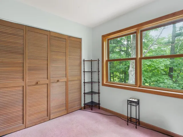 $429,000 | 26 A Wood's End Drive, Essex Junction, VT 05452