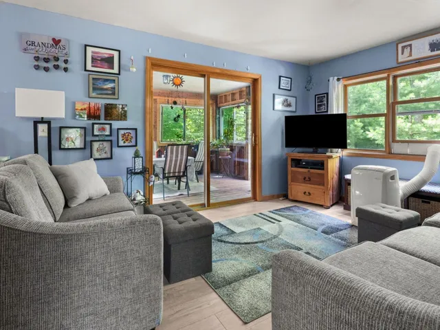 $429,000 | 26 A Wood's End Drive, Essex Junction, VT 05452