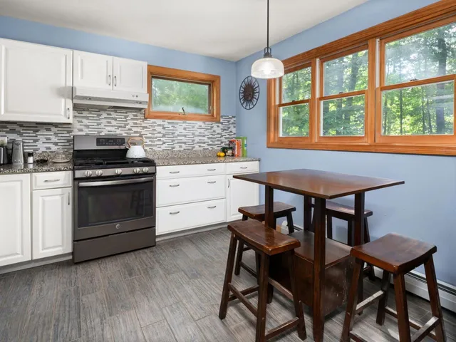 $429,000 | 26 A Wood's End Drive, Essex Junction, VT 05452