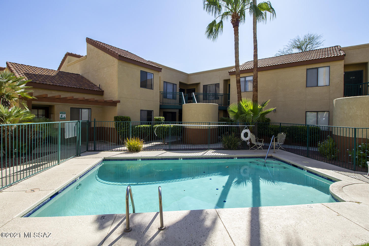 3690 North Country Club Road, Unit 1042 Tucson, AZ 85716 - Photo 1 of 33