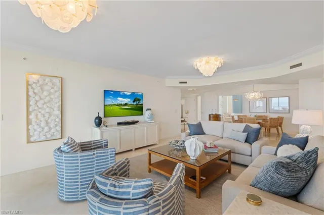 $20,000 | 7117 Pelican Bay Boulevard, Unit 1603, Naples, FL 34108