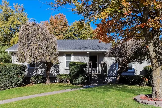 $2,430 | 1606 Northeast 112th Terrace, Kansas City, MO 64155