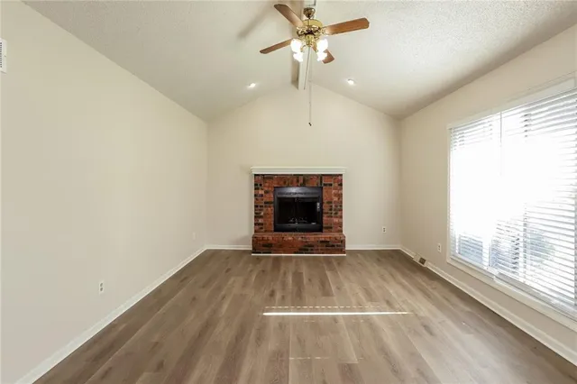 $2,430 | 1606 Northeast 112th Terrace, Kansas City, MO 64155