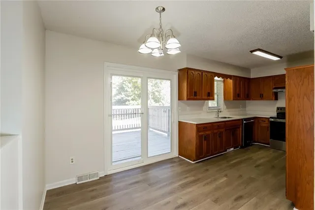 $2,430 | 1606 Northeast 112th Terrace, Kansas City, MO 64155