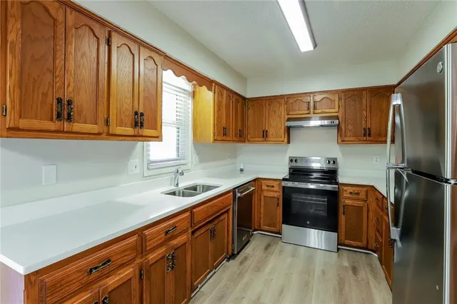 $2,430 | 1606 Northeast 112th Terrace, Kansas City, MO 64155