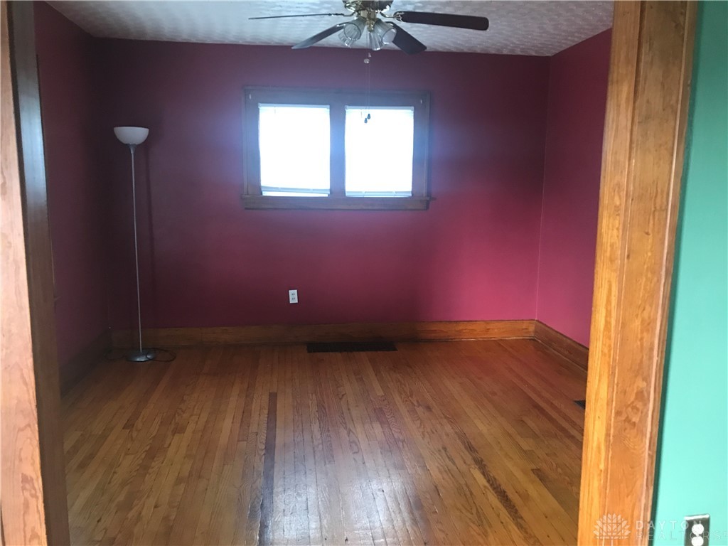 30 Snyder Street Springfield, OH 45504 - Photo 4 of 22 Gallery Image 4