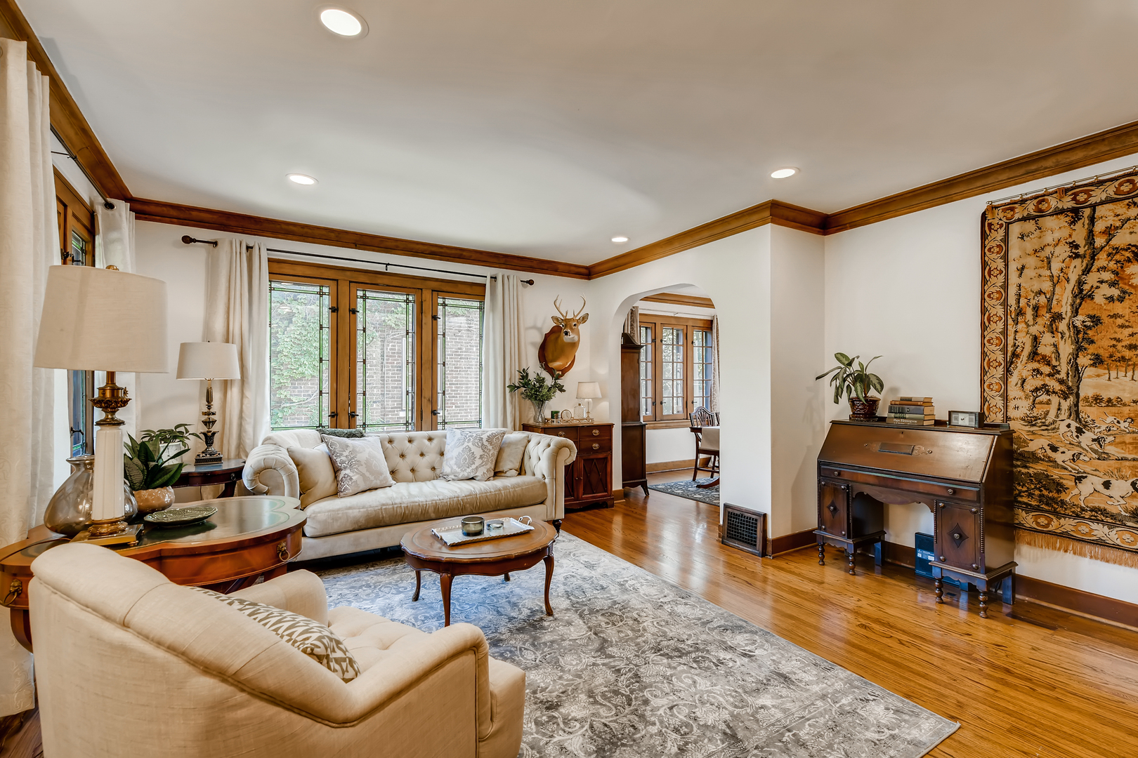 338 Northwood Road Riverside, IL 60546 - Photo 5 of 30 a living room with furniture and a window