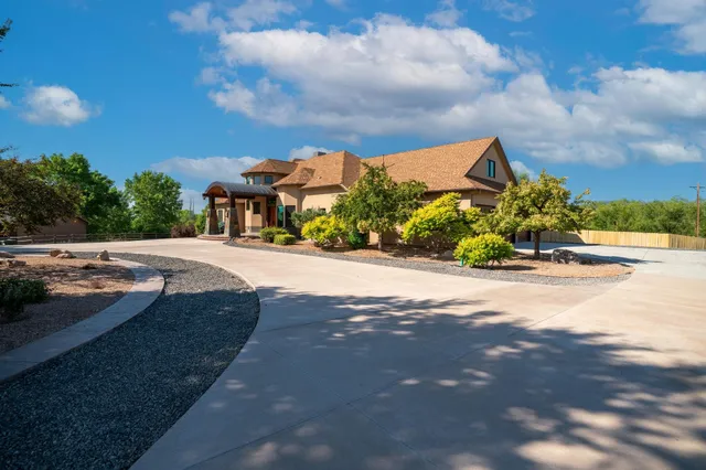$1,925,000 | 988 Kestrel Court, Grand Junction, CO 81505
