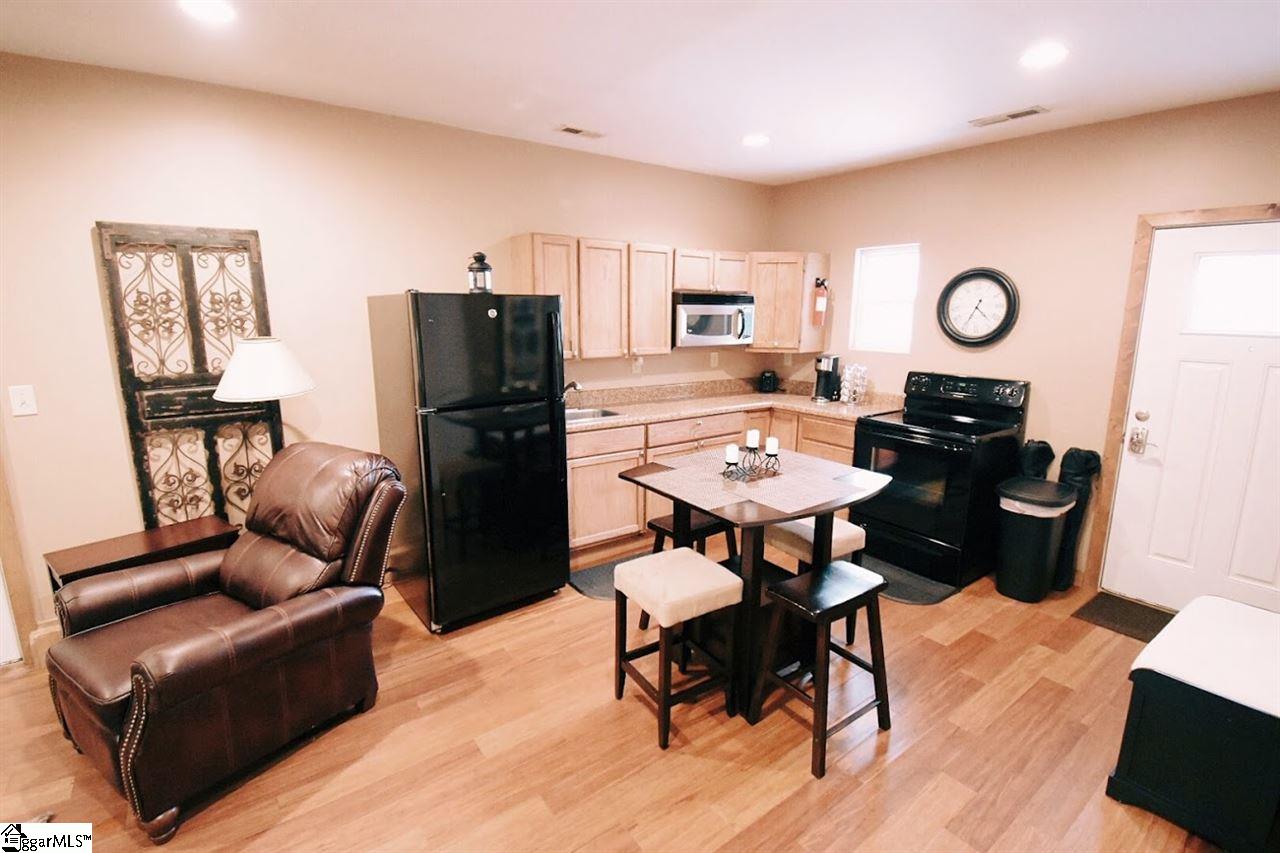 305 Rock Road Greer, SC 29651 - Photo 28 of 36 Gallery Image 28