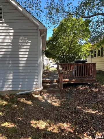 $68,900 | 421 North 21st Street, Herrin, IL 62948