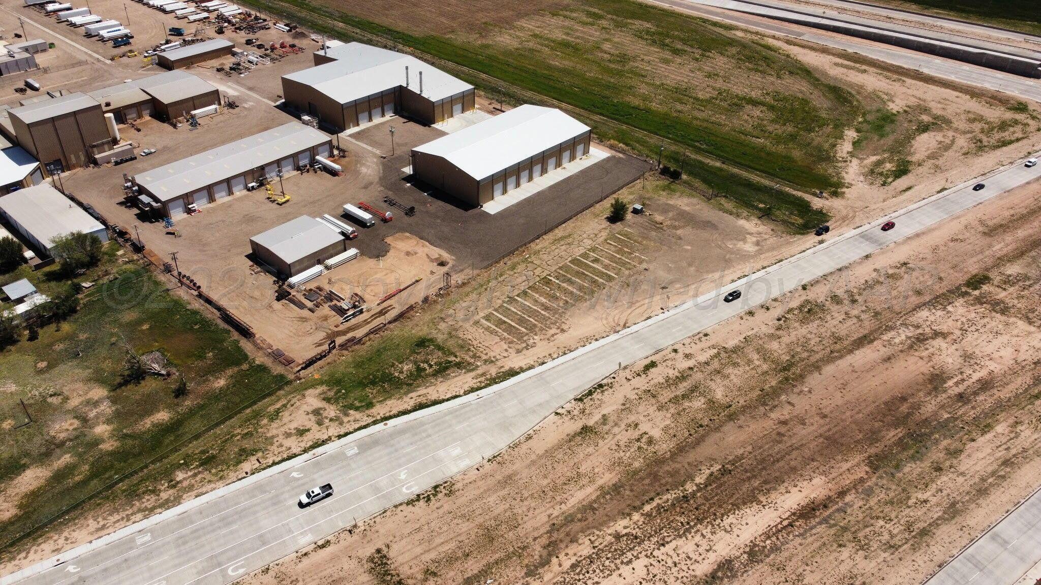W Loop Amarillo, TX 79124 - Photo 4 of 5 walk in view of an outdoor space
