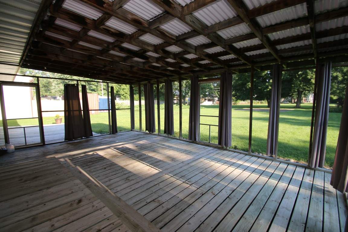 450 North Appleton Road Belvidere, IL 61008 - Photo 13 of 22 a view of porch with wooden floor