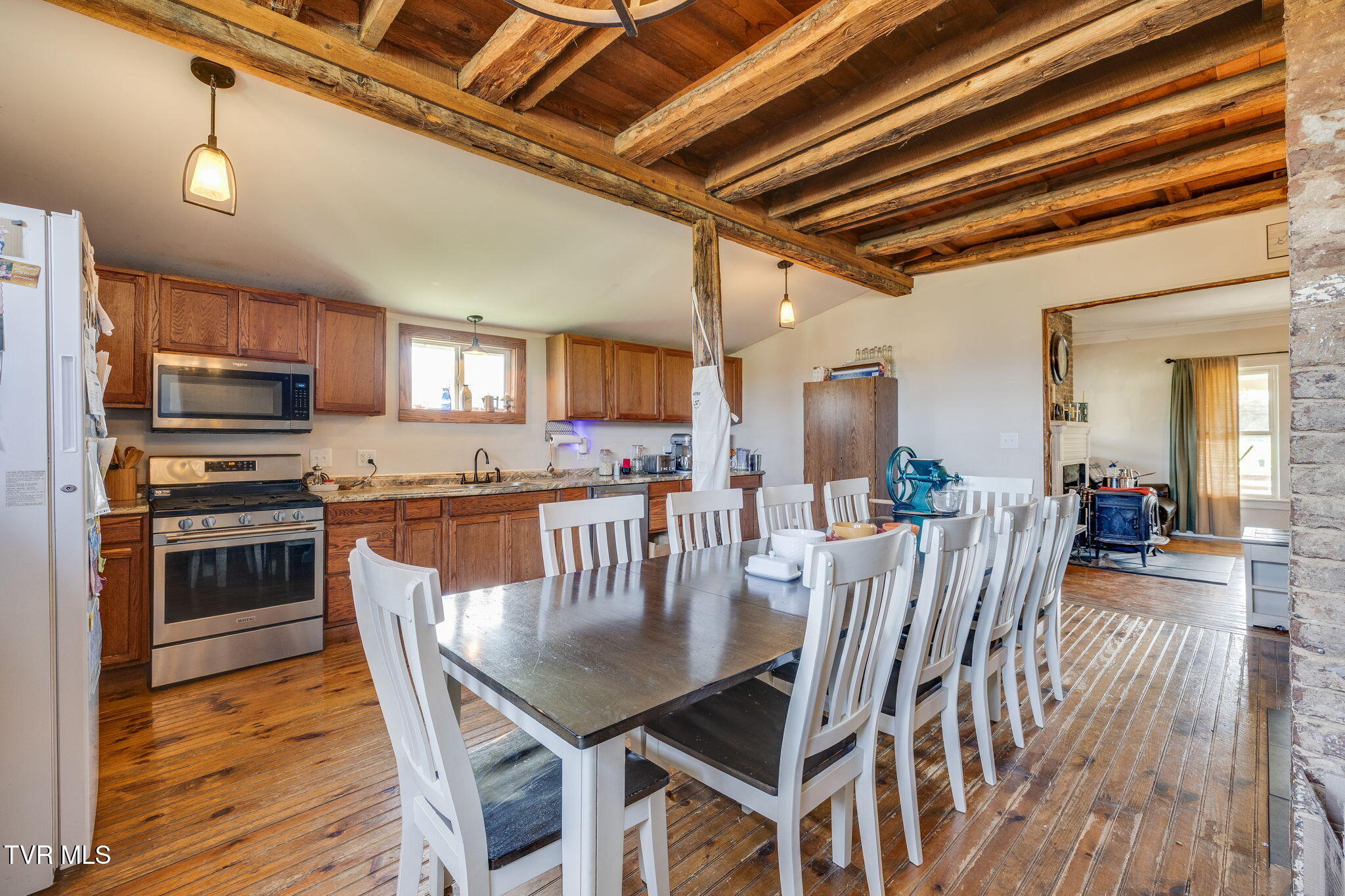 3765 South Mohawk Road Midway, TN 37809 - Photo 16 of 37 011