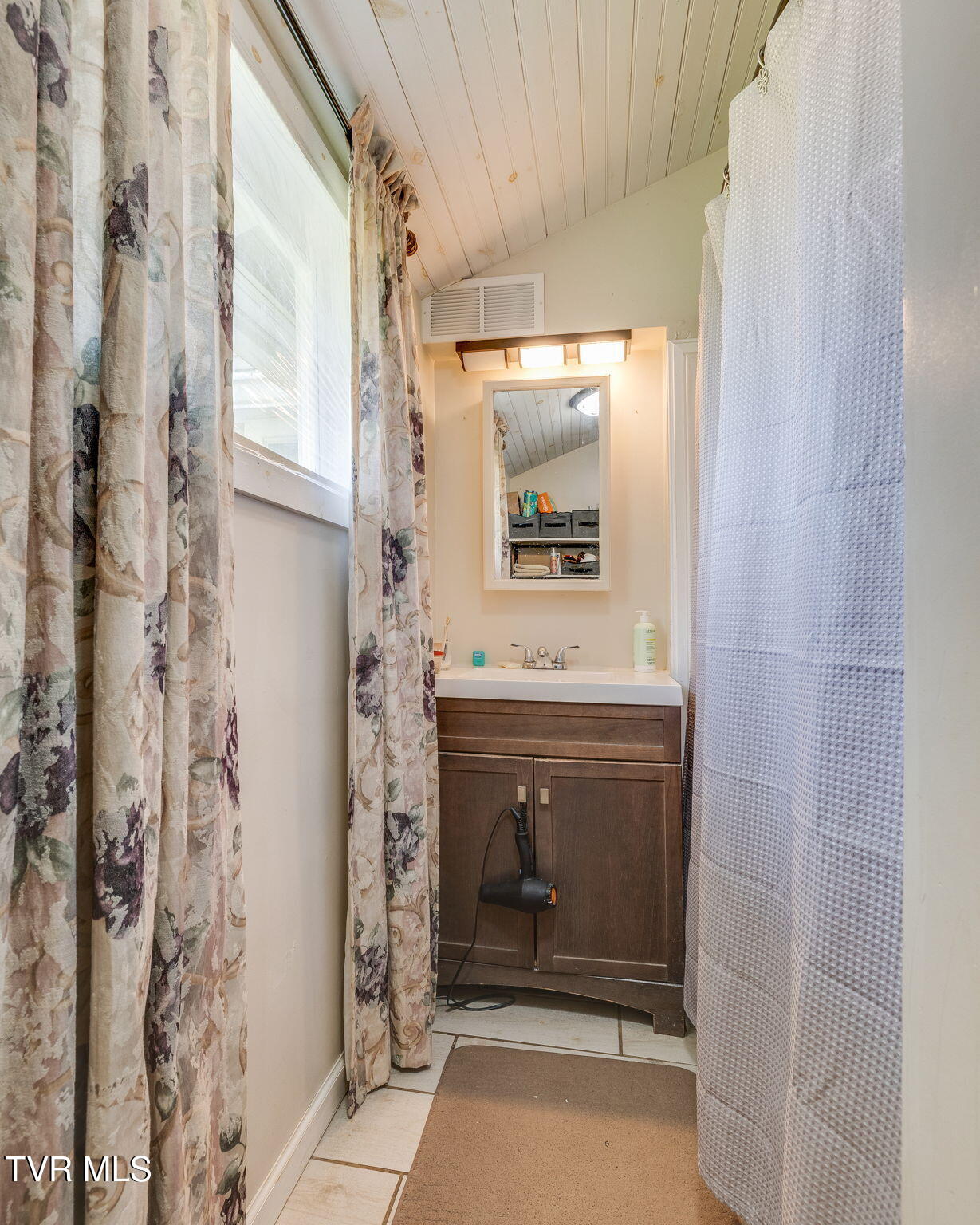 3765 South Mohawk Road Midway, TN 37809 - Photo 22 of 37 017