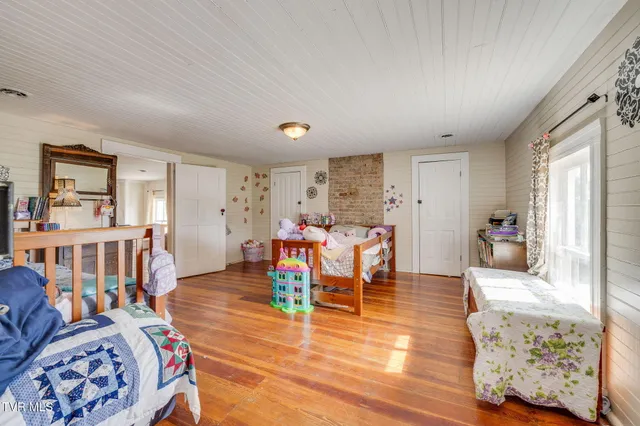 $314,900 | 3765 South Mohawk Road, Midway, TN 37809