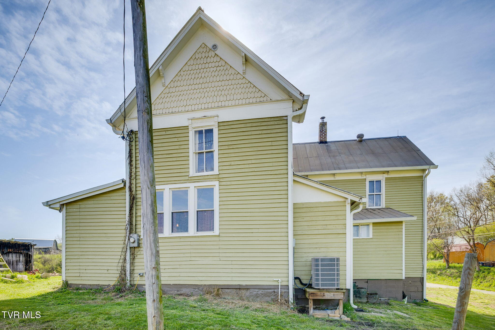 3765 South Mohawk Road Midway, TN 37809 - Photo 33 of 37 028