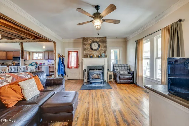 $314,900 | 3765 South Mohawk Road, Midway, TN 37809