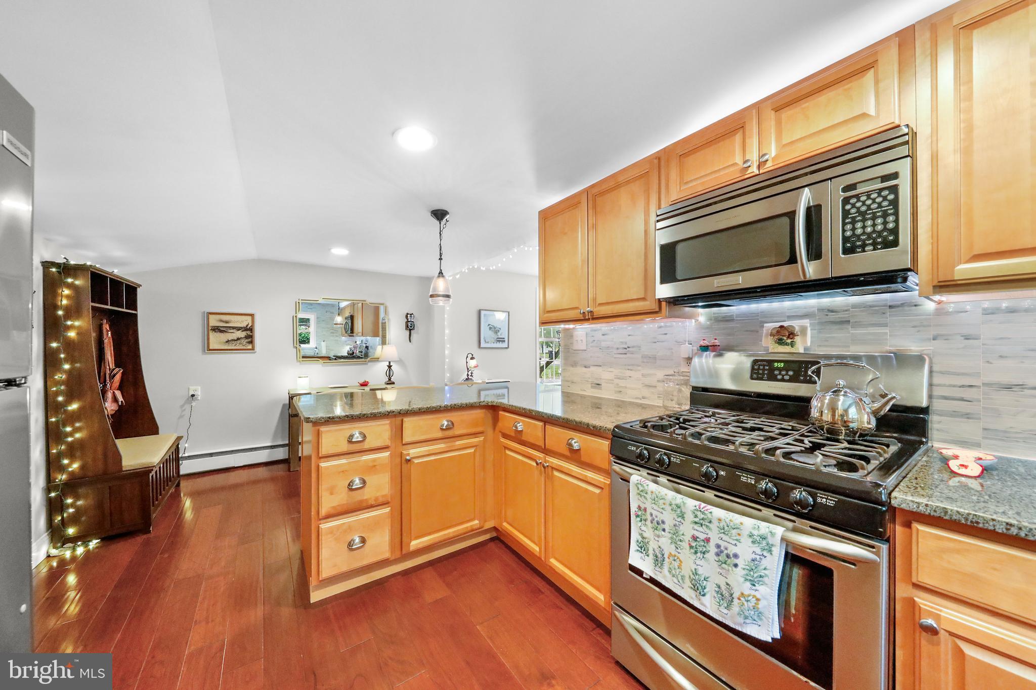 396 Tansboro Road Berlin, NJ 08009 - Photo 7 of 33