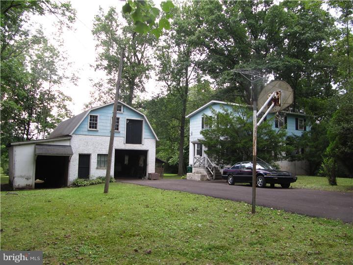 110 Hendricks Road Perkiomenville, PA 18074 - Photo 1 of 25 Exterior Front