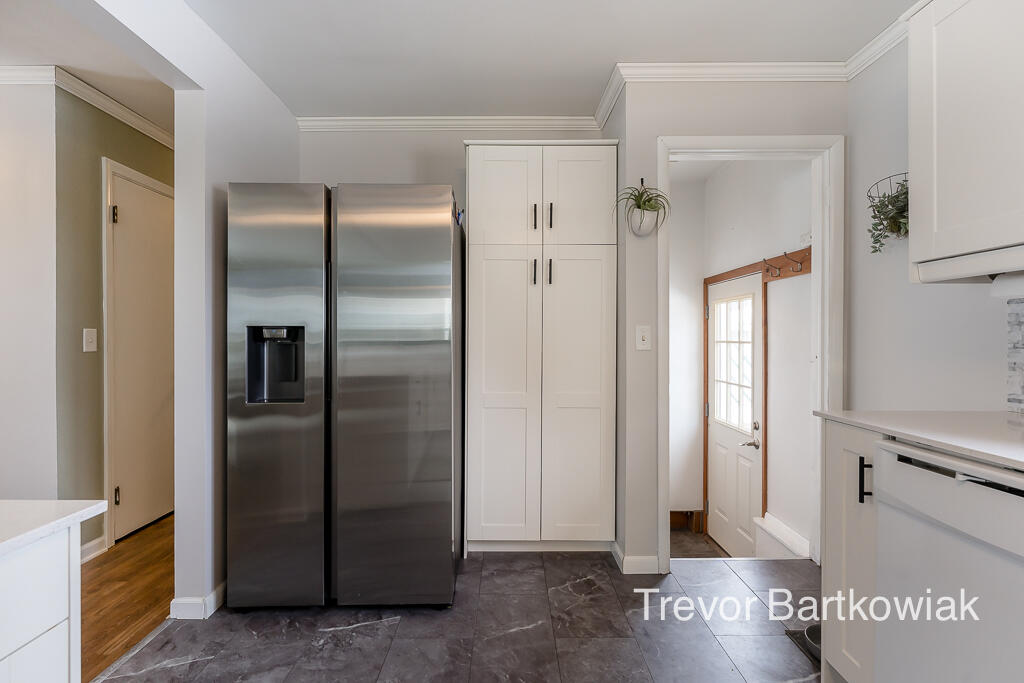 3113 Coolidge Road Muskegon, MI 49441 - Photo 12 of 36 3113Coolidge17Lores
