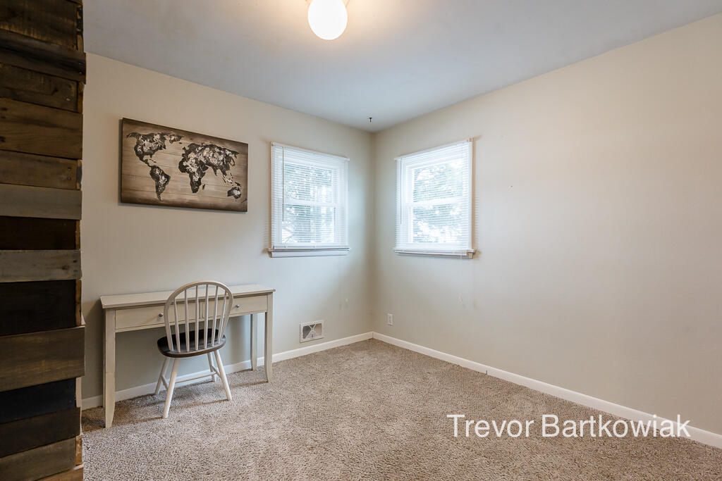 3113 Coolidge Road Muskegon, MI 49441 - Photo 17 of 36 3113Coolidge22Lores