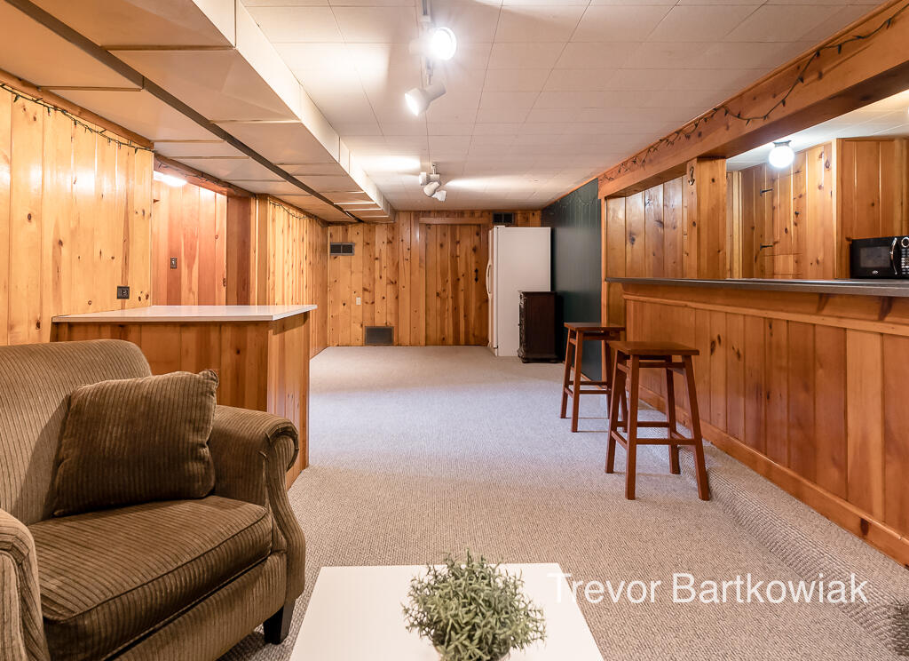 3113 Coolidge Road Muskegon, MI 49441 - Photo 33 of 36 3113Coolidge39Lores