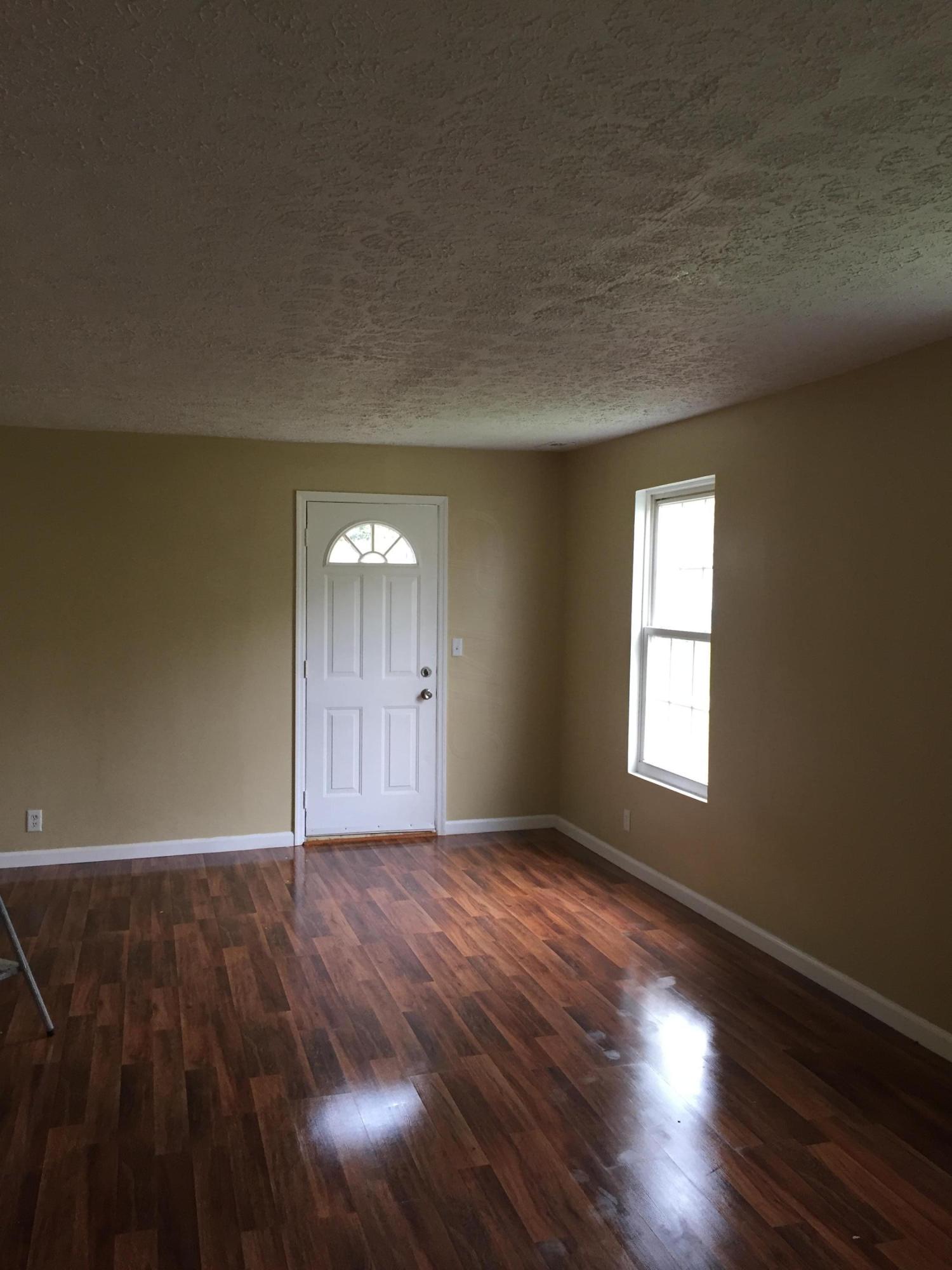 2063 East Cooke Road Columbus, OH 43224 - Photo 11 of 13 Gallery Image 11
